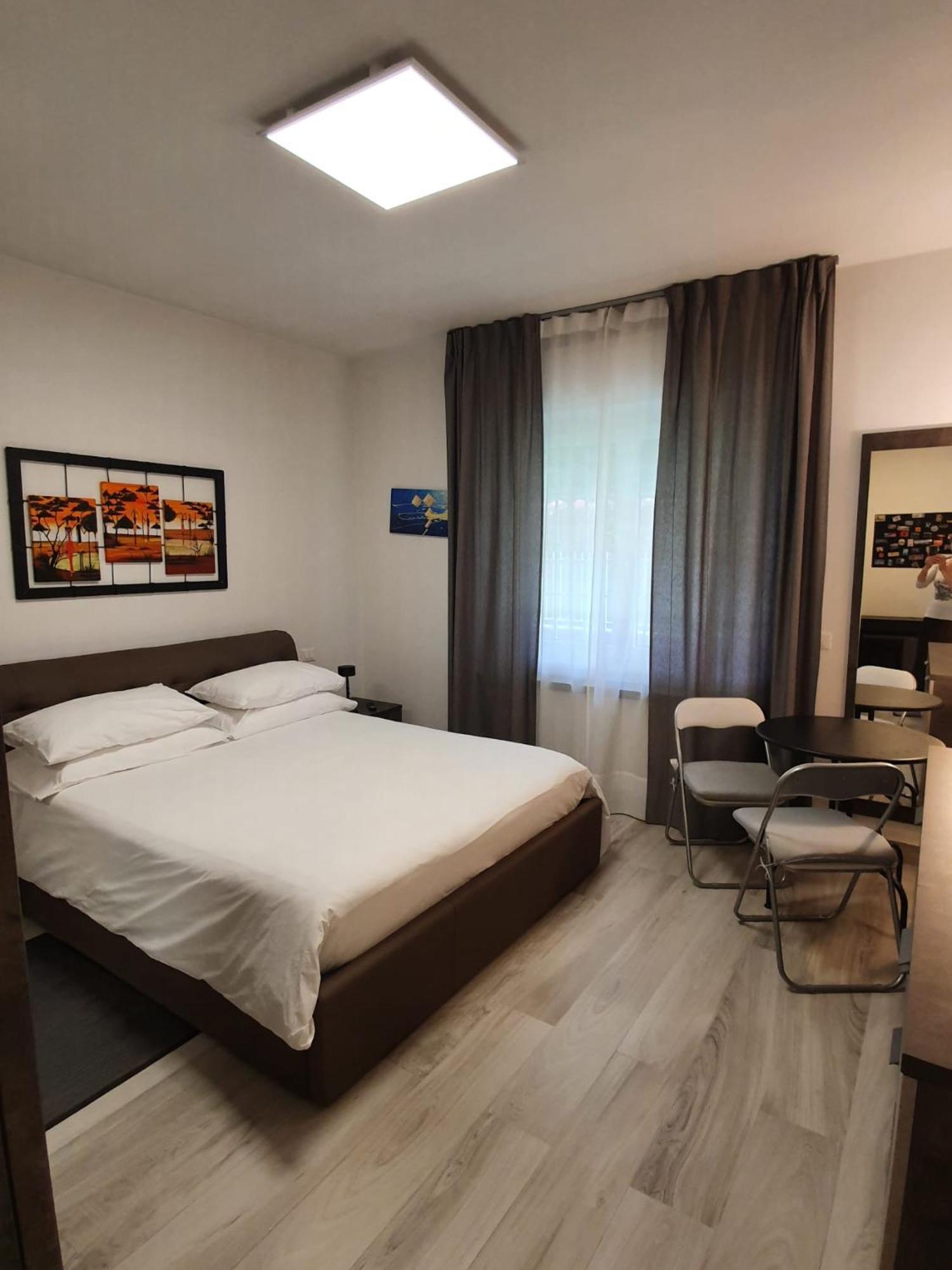 Отель Bergamo - La Casa Di Gianna Нембро Экстерьер фото