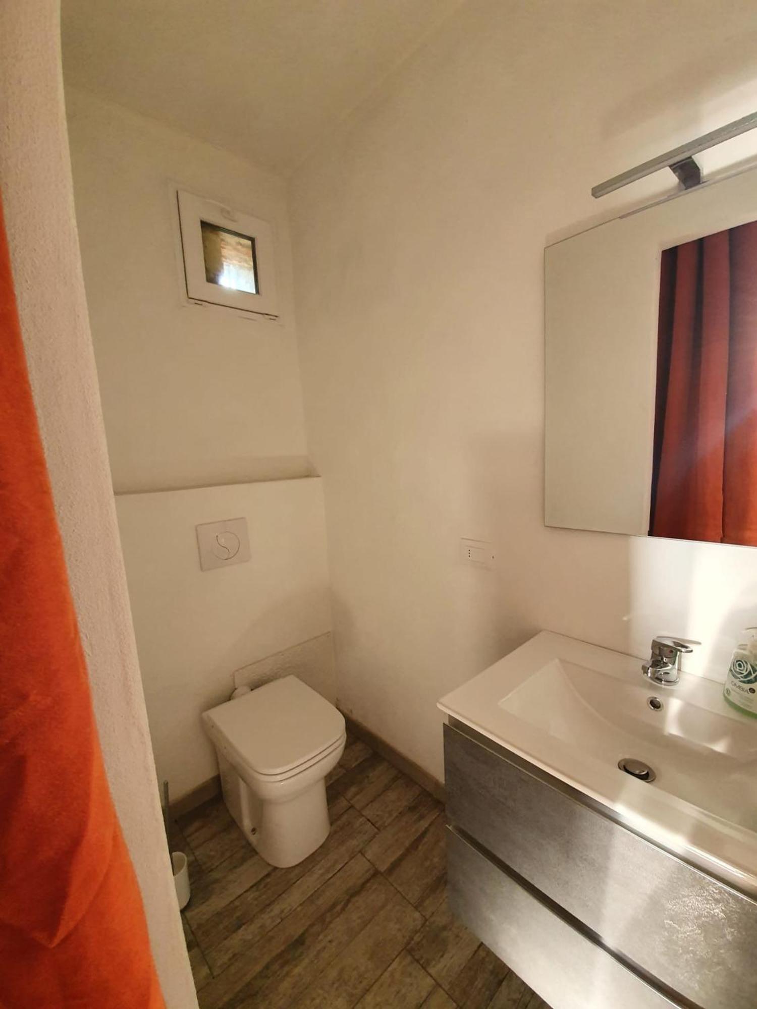 Отель Bergamo - La Casa Di Gianna Нембро Экстерьер фото